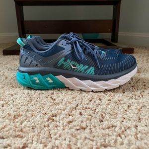 Hoka One One Sneakers